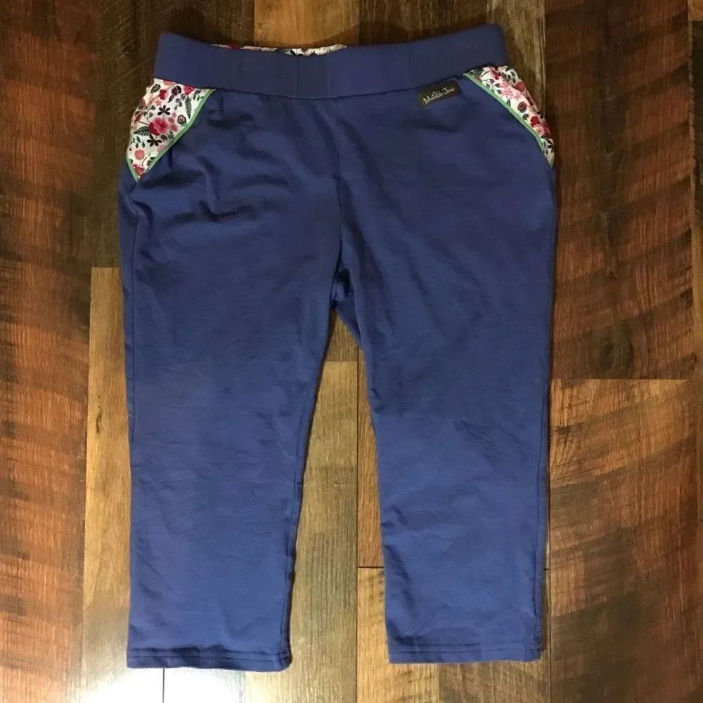 Matilda Jane blue floral Capri crop pants size Medium New with tags cotton